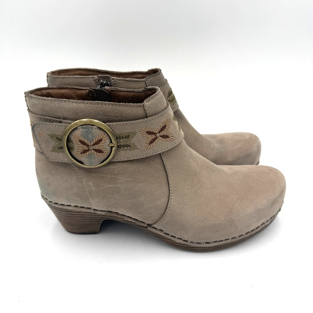 Dansko Taupe Leather Embroidered Ankle Boots Buckle Block Heel Size 38 - Picture 2 of 5